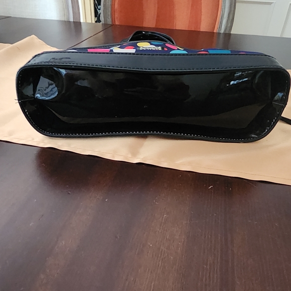 LuLu Vintage style polkadot and patent leather shoulder bag - Picture 2 of 7